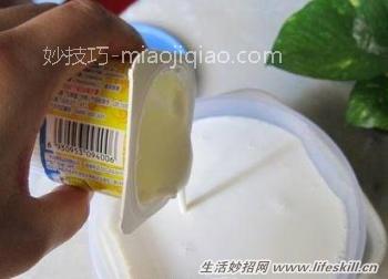 巧用电饭锅自制美味酸奶