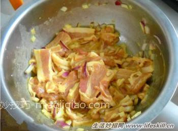 怎样才能烤出好吃的秘制肉串？