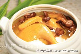 怎样煲出好喝的鸡汤？ 