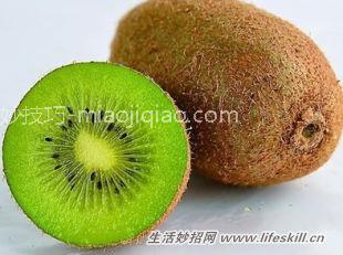 猕猴桃轻松去皮不用愁 