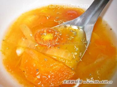 切洋葱不流泪小秘诀 