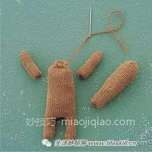 巧用旧手套制作花栗鼠