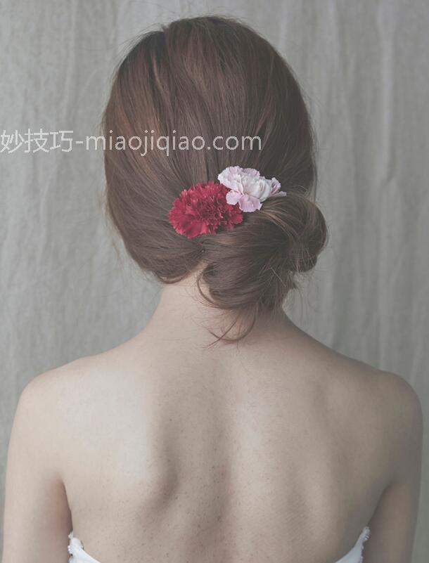 日系新娘编发造型图片 给你一个浪漫的森系婚礼