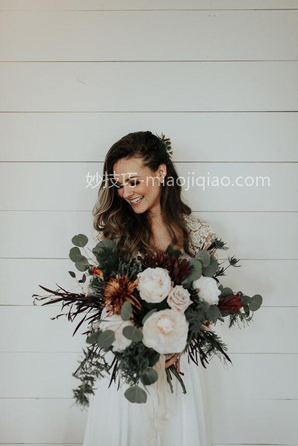 婚礼发型图片新娘浪漫发型 打造优雅的新娘婚礼发型