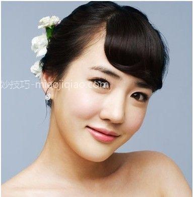 韩式新娘盘发造型 展现迷人的高贵气质