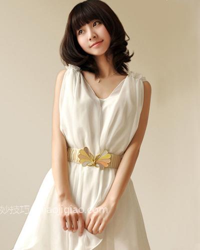 怎么选择伴娘服 做一个和新娘相得益彰的伴娘